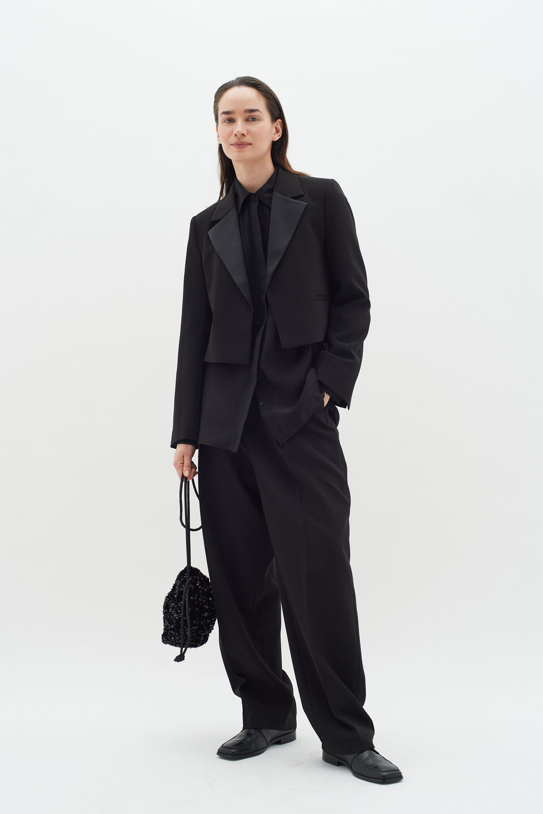 Blazer court tuxedo avec satin Yael