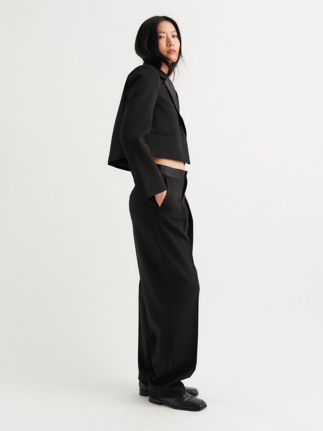Pantalon chic avec bande de satin Yael