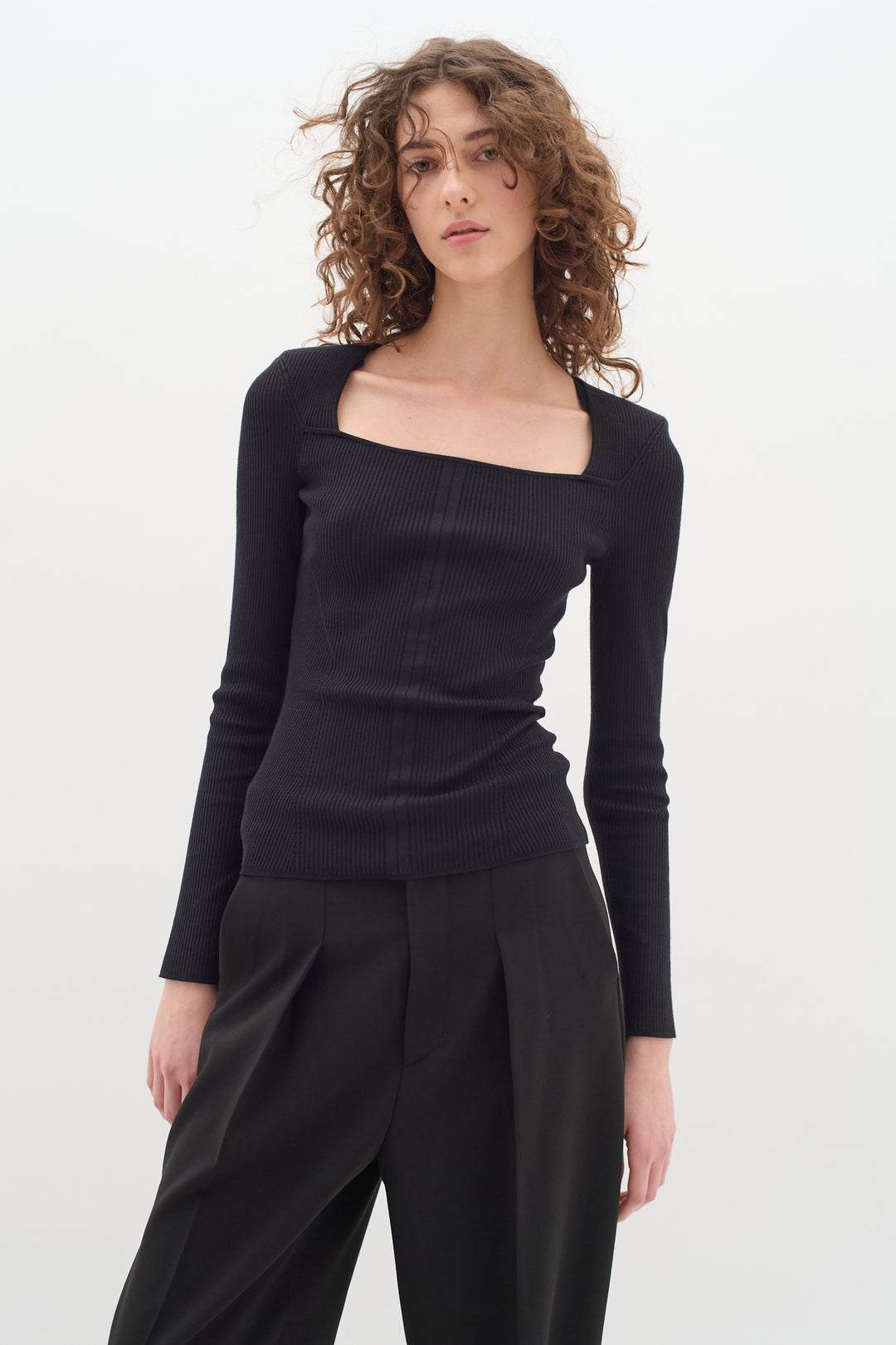 Pull à encolure carrée Yaelle