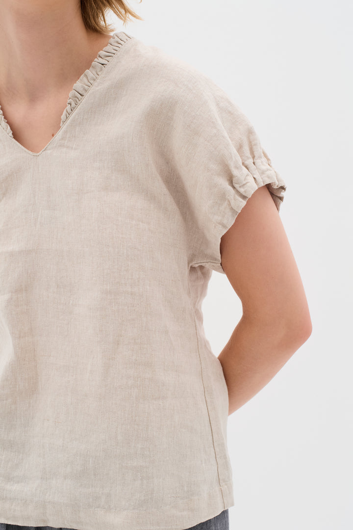 T-shirt en lin avec détails volantés Rigitta