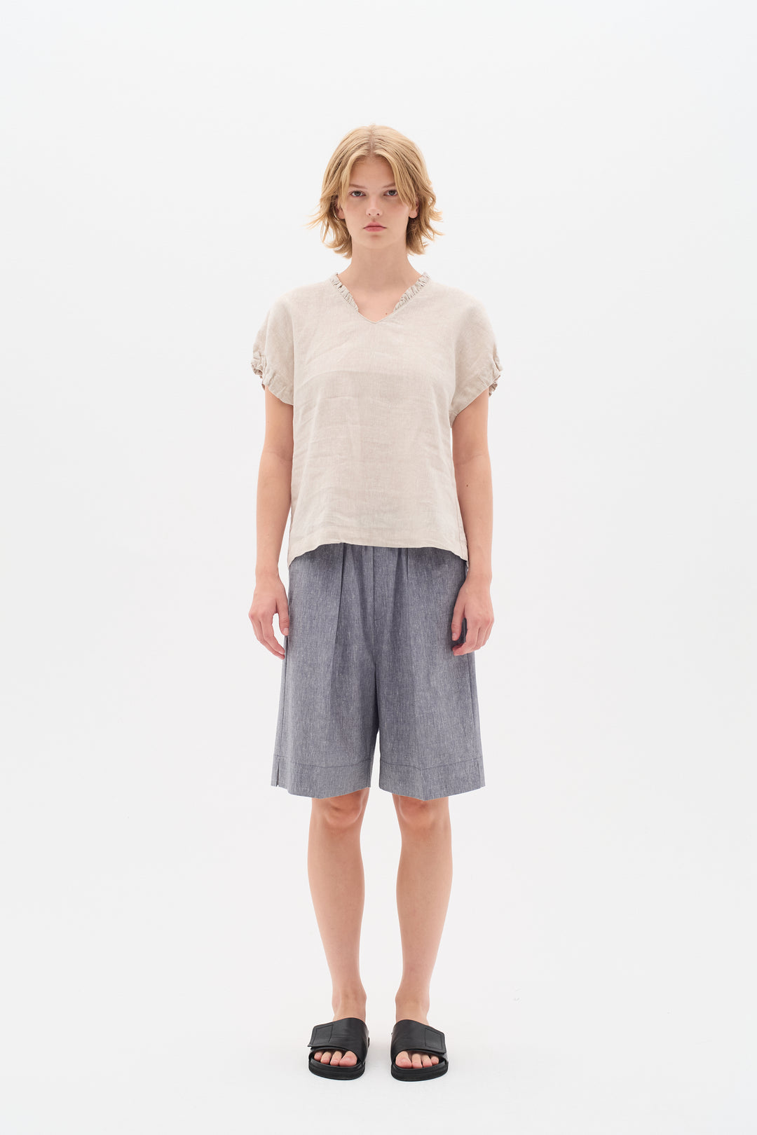 T-shirt en lin avec détails volantés Rigitta
