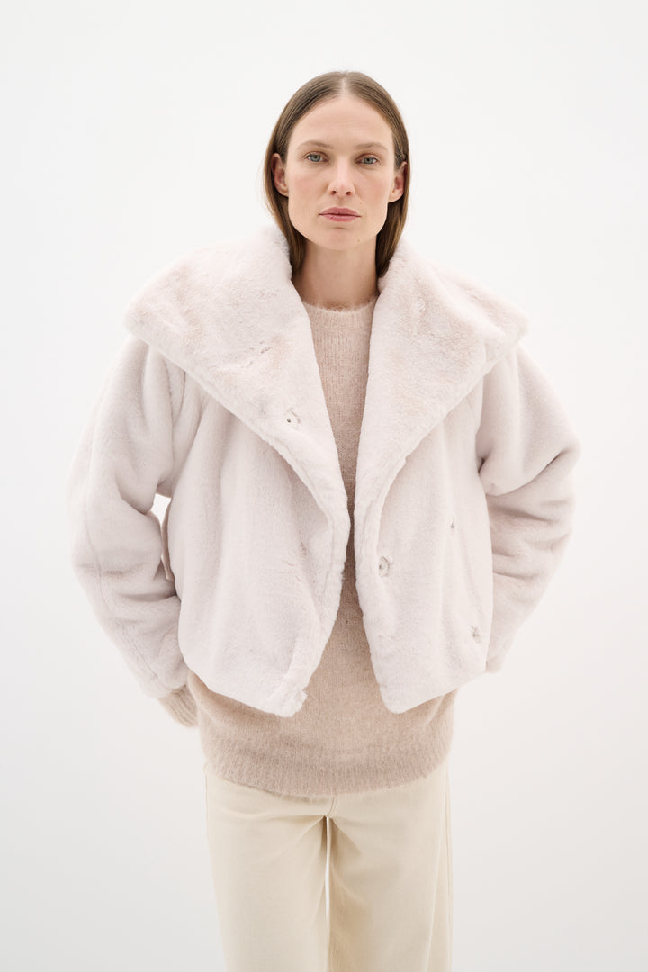 Manteau court en fausse fourrure Yobo