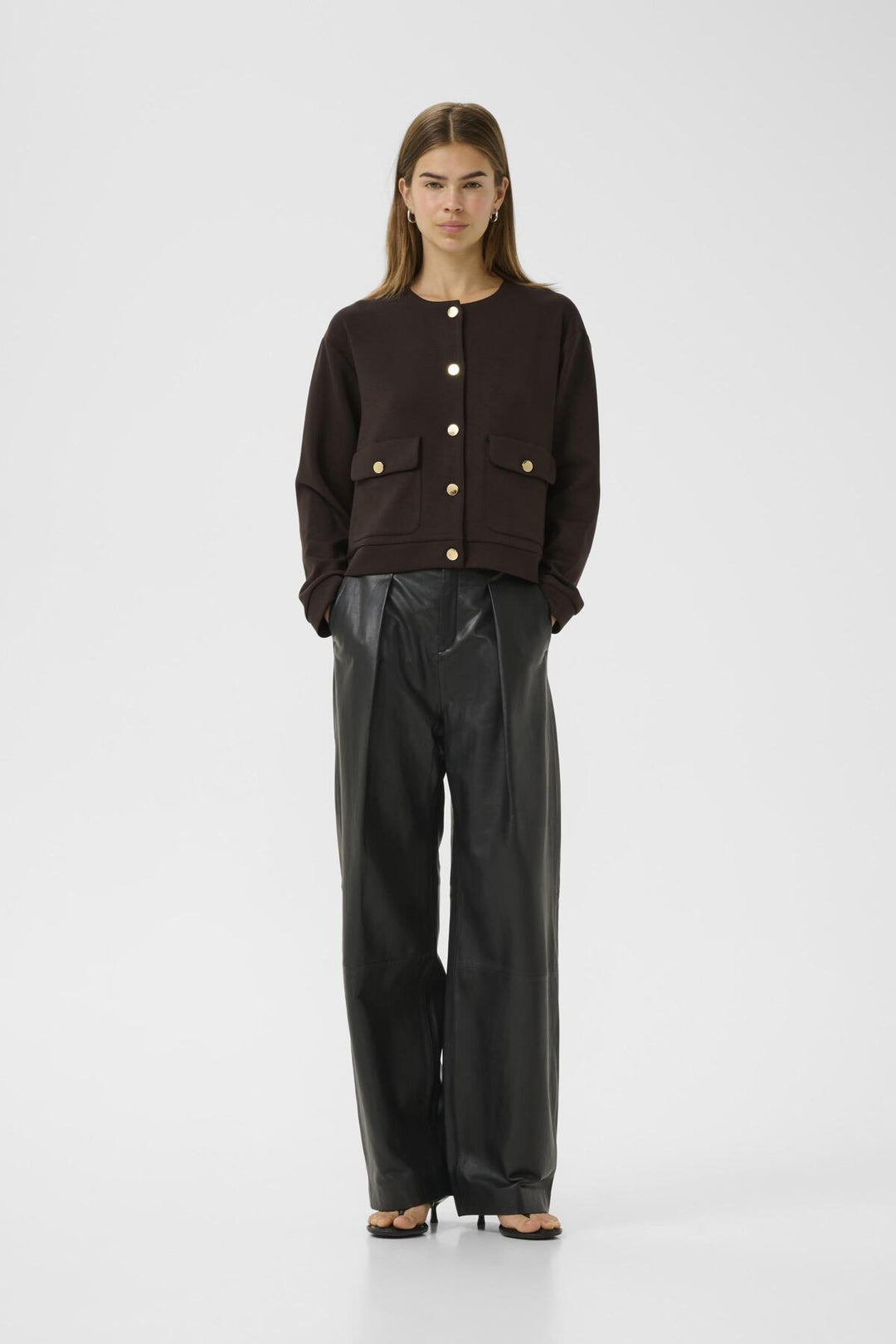 Cardigan court avec boutons dorés Gida