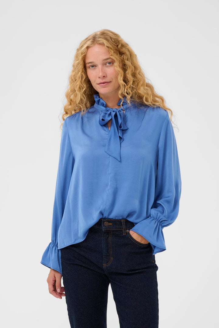 Blouse à col lavallière et volants Gracie