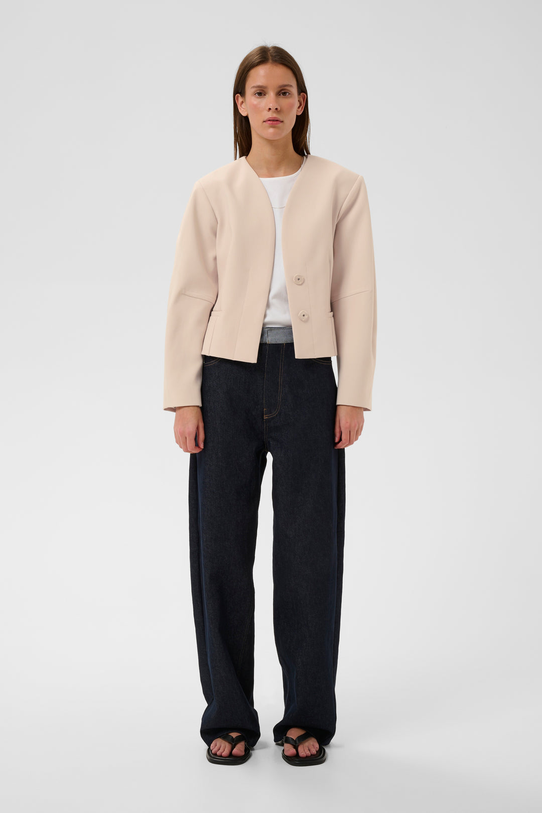 Veste courte à manches sculptées Chayce