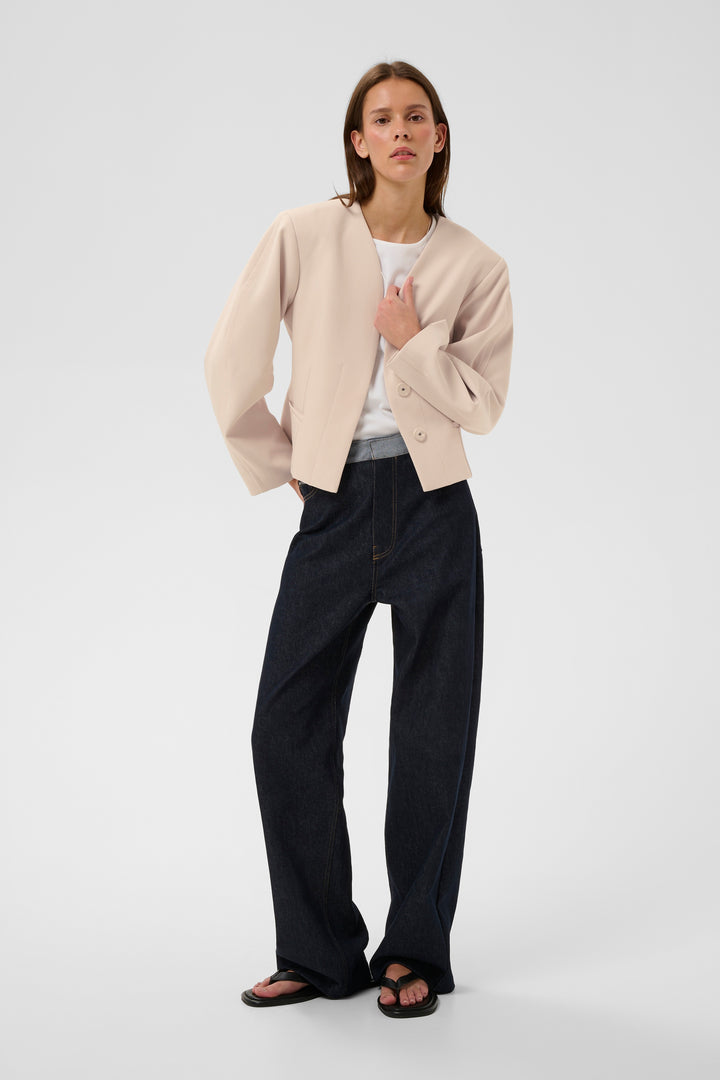 Veste courte à manches sculptées Chayce