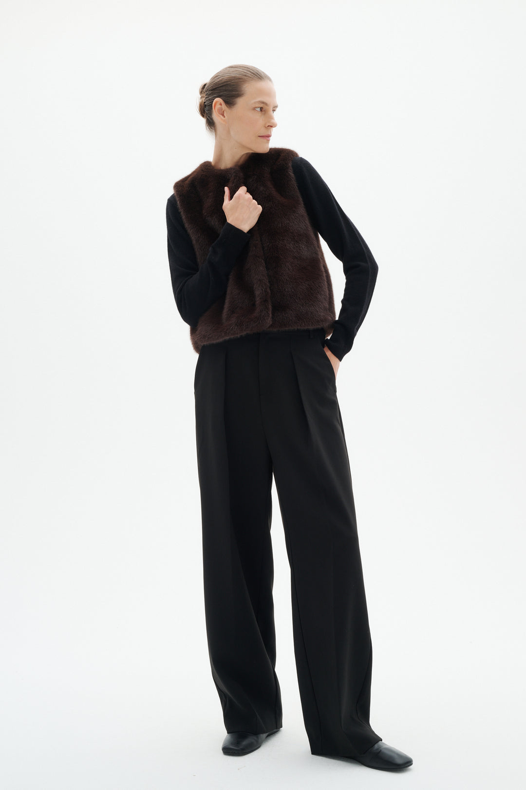 Veste courte sans manches à texture duveteuse Zabelle