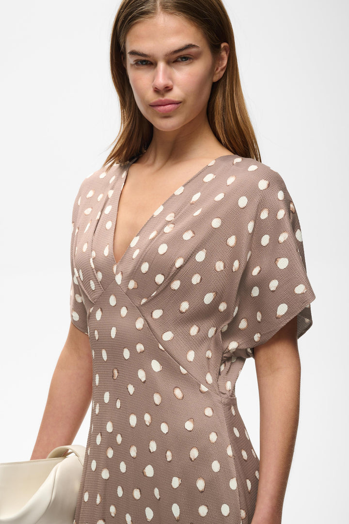 Robe midi Henri à pois et décolleté croisé