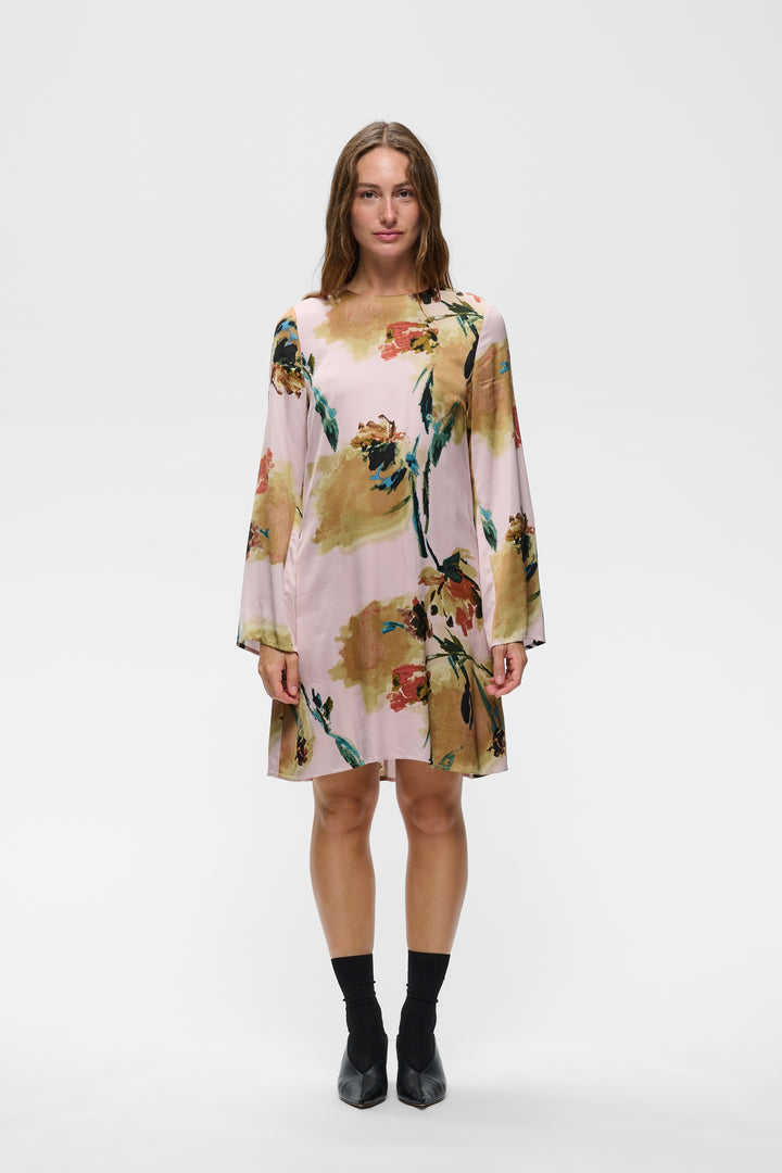 Robe droite Meadow à imprimé floral artistique
