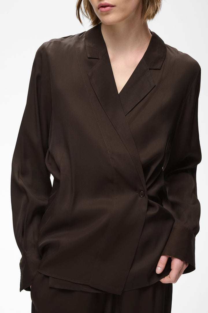 Blouse cache-cœur Meryl à col tailleur