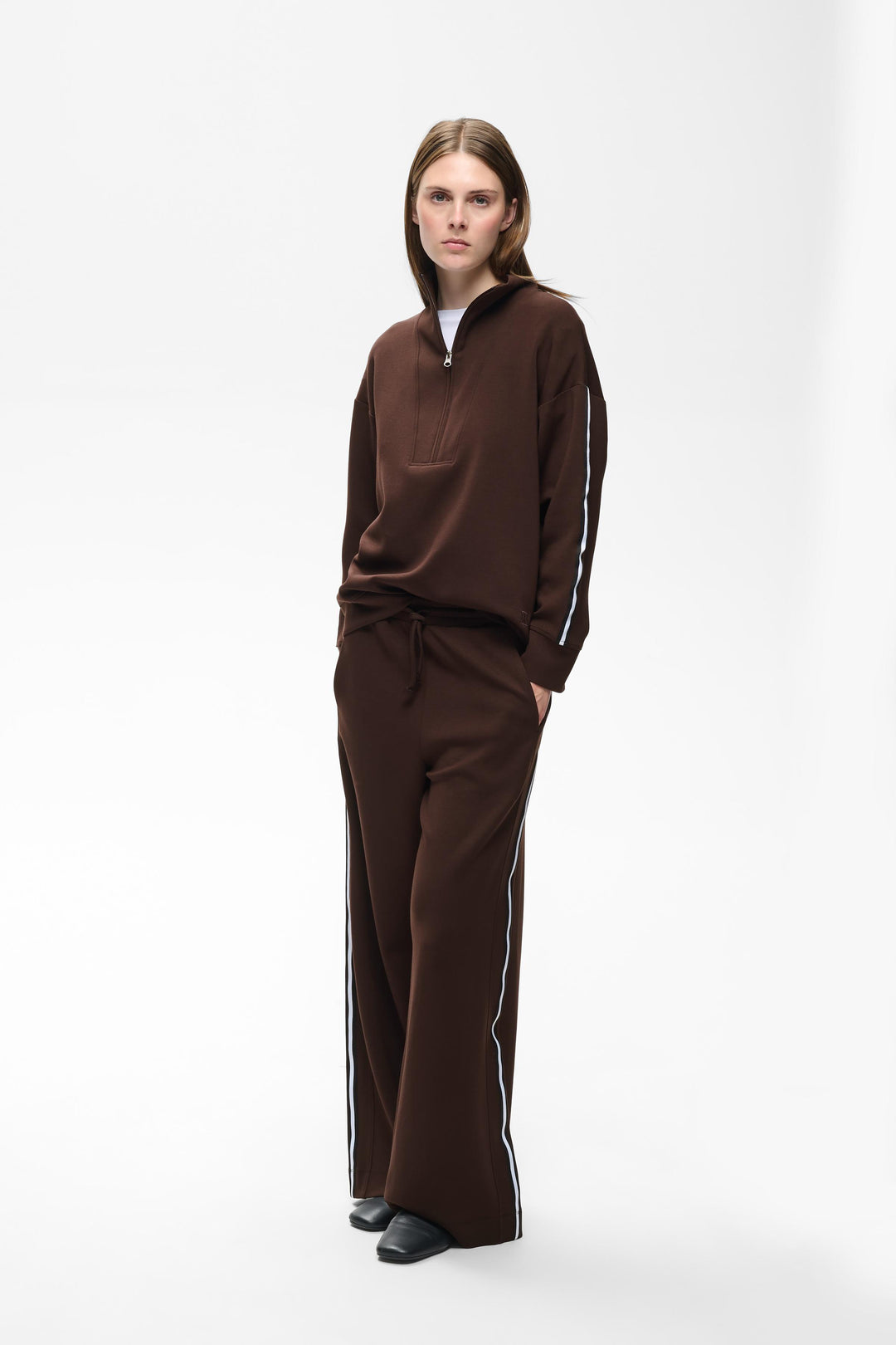 Pantalon confort Aggie à bandes latérales