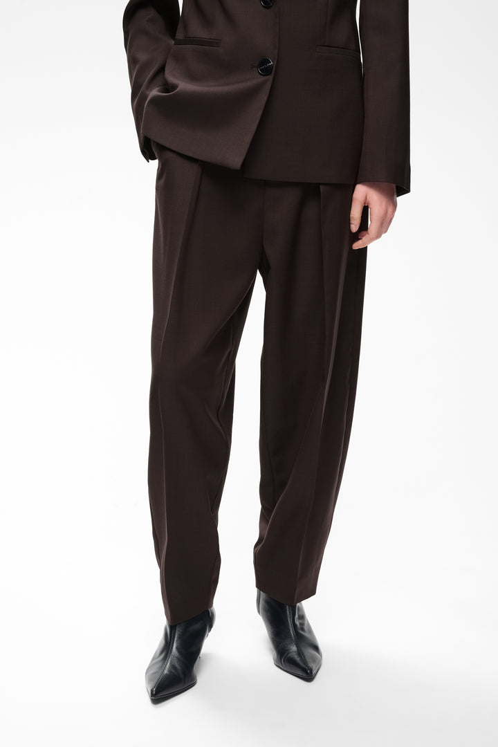 Pantalon Cadie barrel à plis marqués