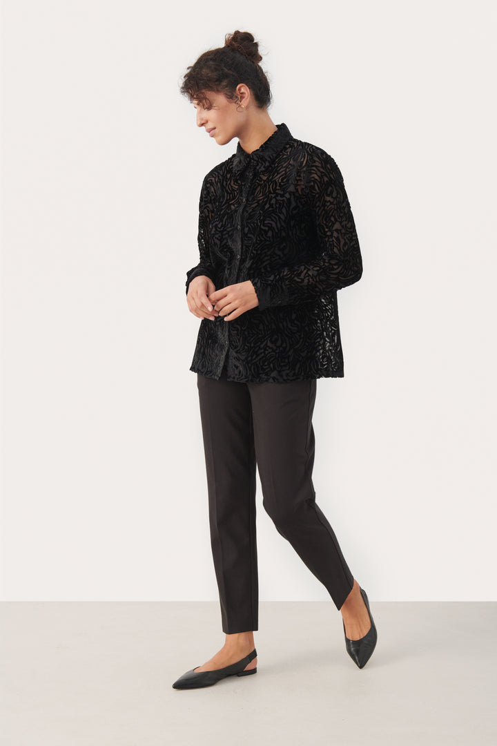 Blouse de velours dévoré