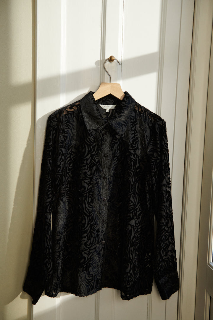Blouse de velours dévoré