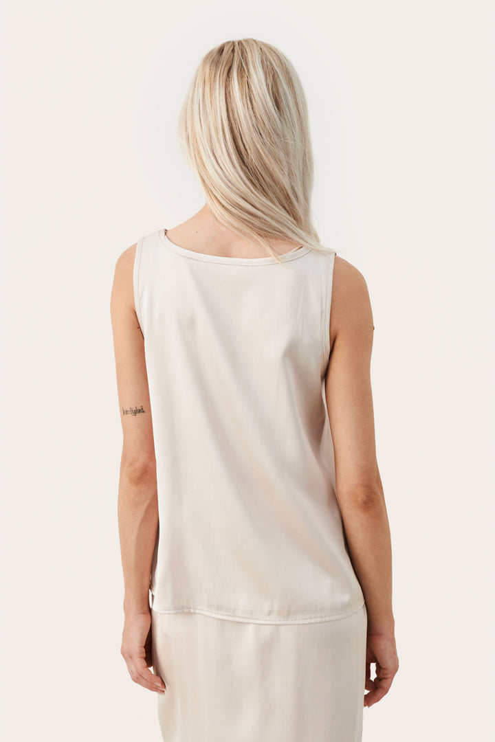 Cami chic soyeuse