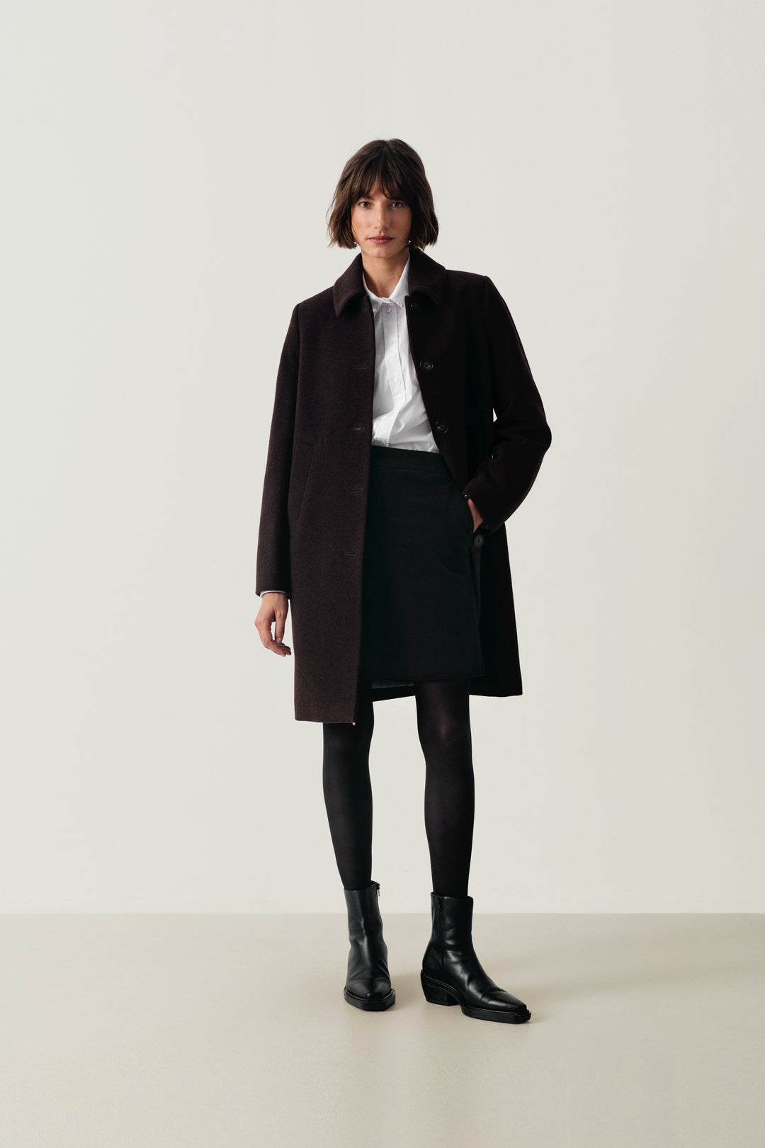 Manteau long boutonné à col classique Kamillas