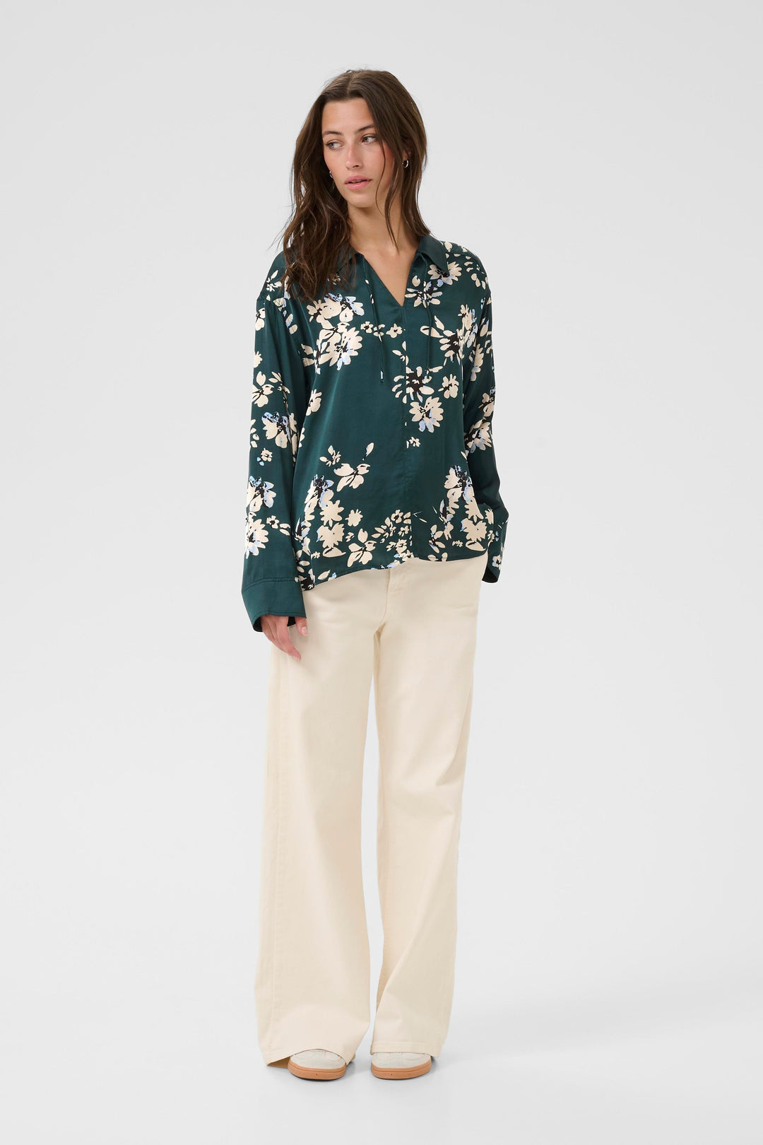 Blouse soyeuse avec imprimé floral Sheena