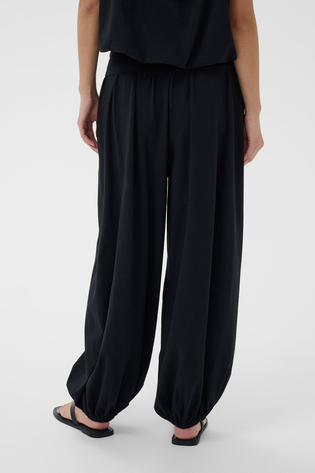 Pantalon fluide Berite à chevilles resserrées