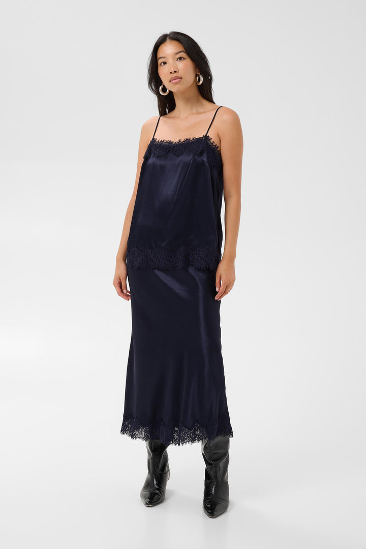Camisole satinée bordure dentelle Delenn