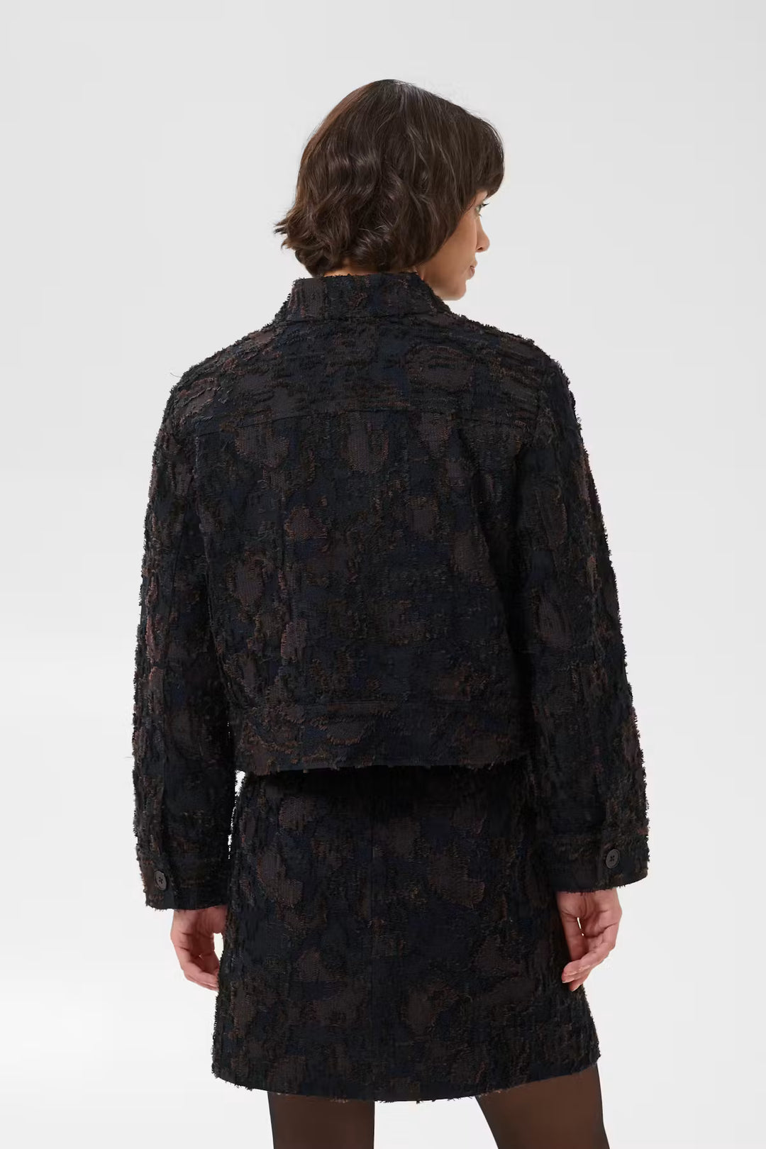 Veste courte texturée à fermeture éclair Cerin