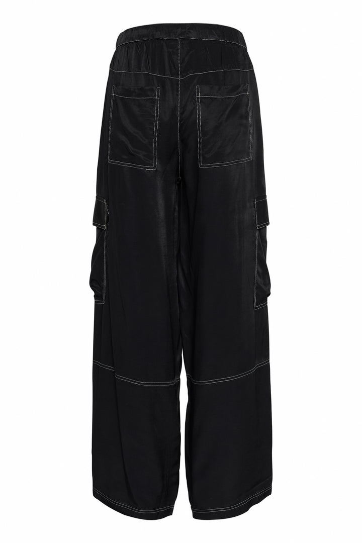 Ensemble chemisier et pantalon avec coutures contrastantes Centa