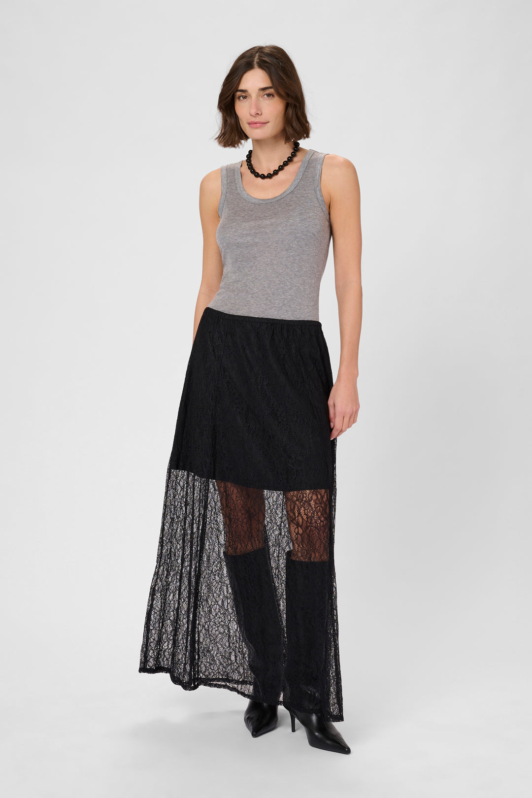 Jupe longue en dentelle Kasi