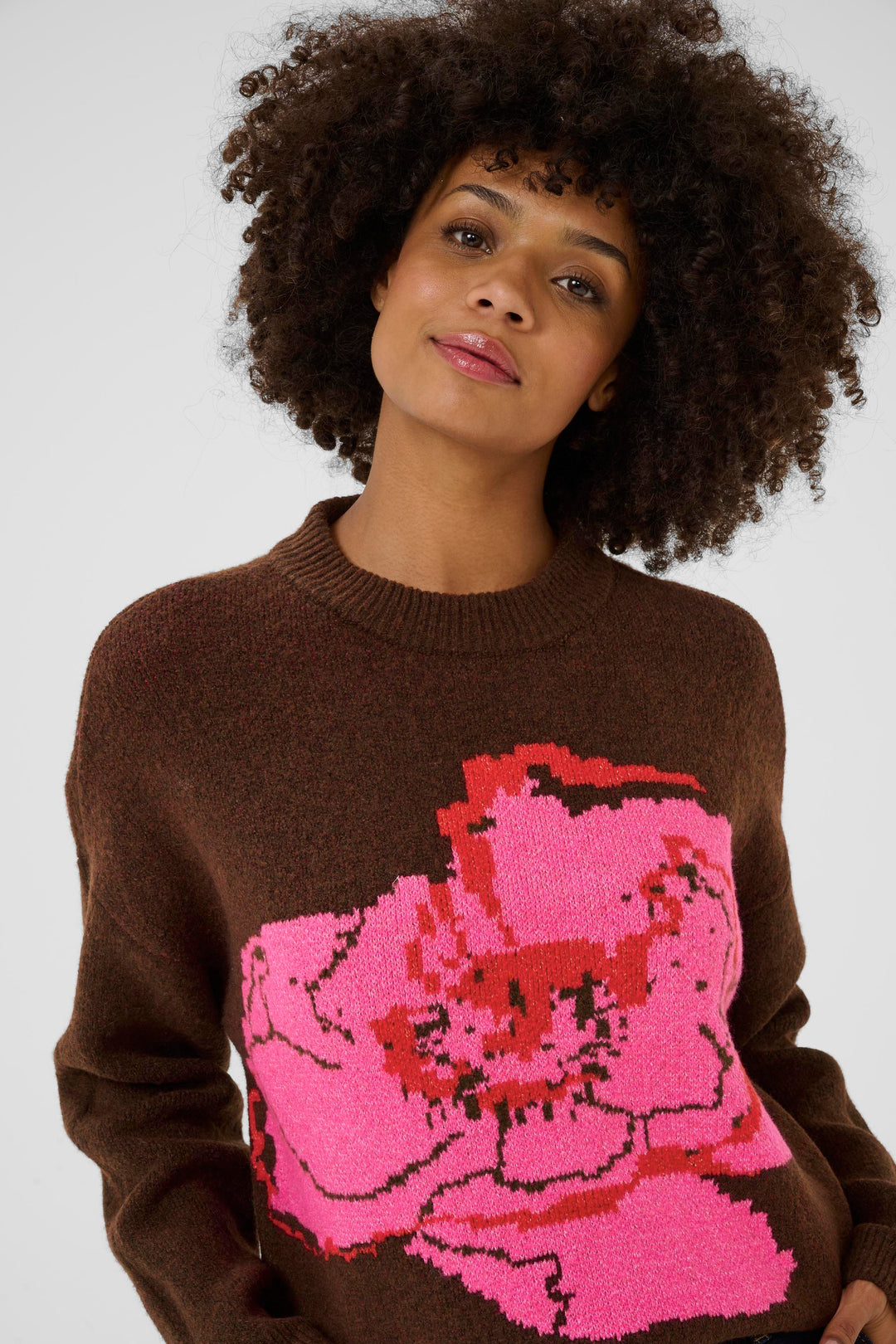 Pull avec motif floral contrastant Bliss