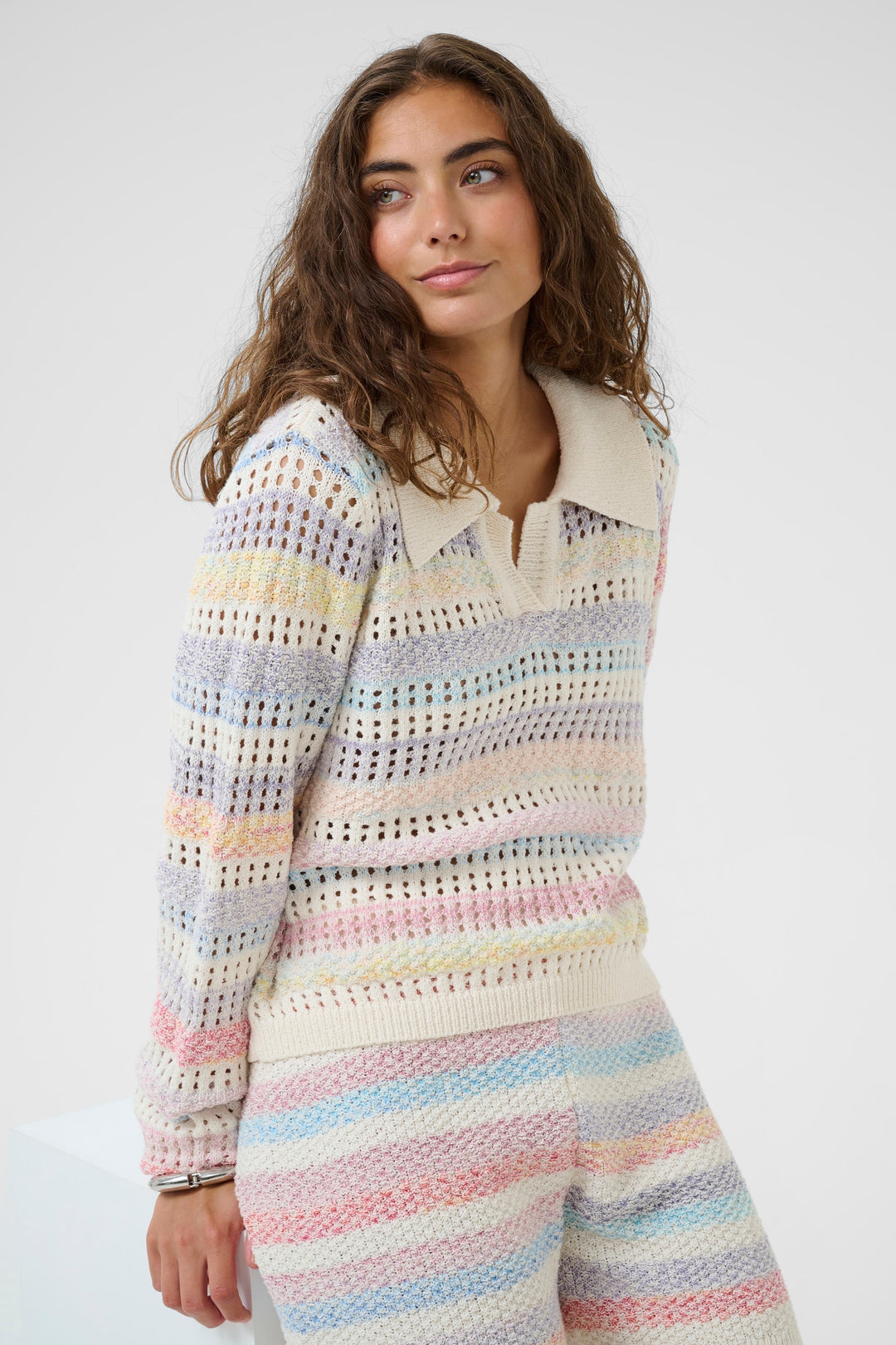 Pull polo Juana ajouré à rayures douces