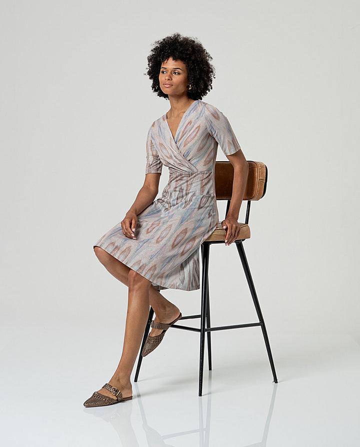 Robe midi imprimée à décolleté croisé