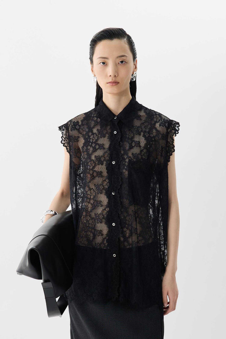 Blouse longue sans manches en dentelle raffinée