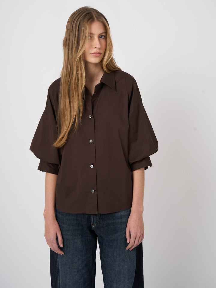 Chemise à manches bouffantes