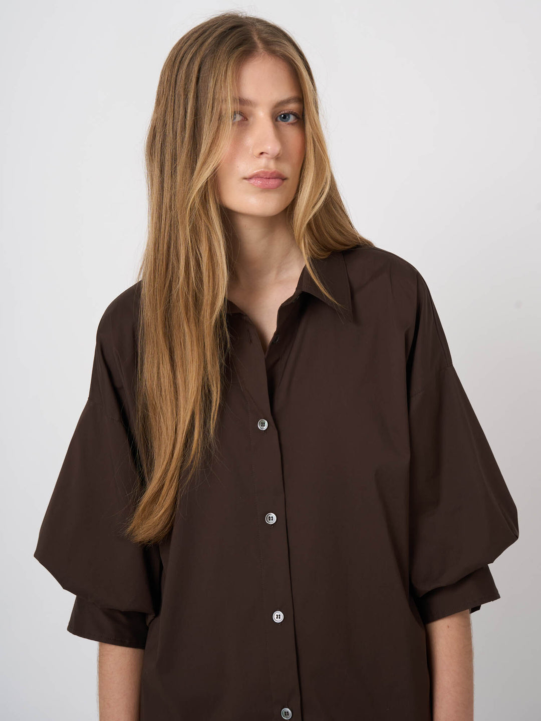 Chemise à manches bouffantes