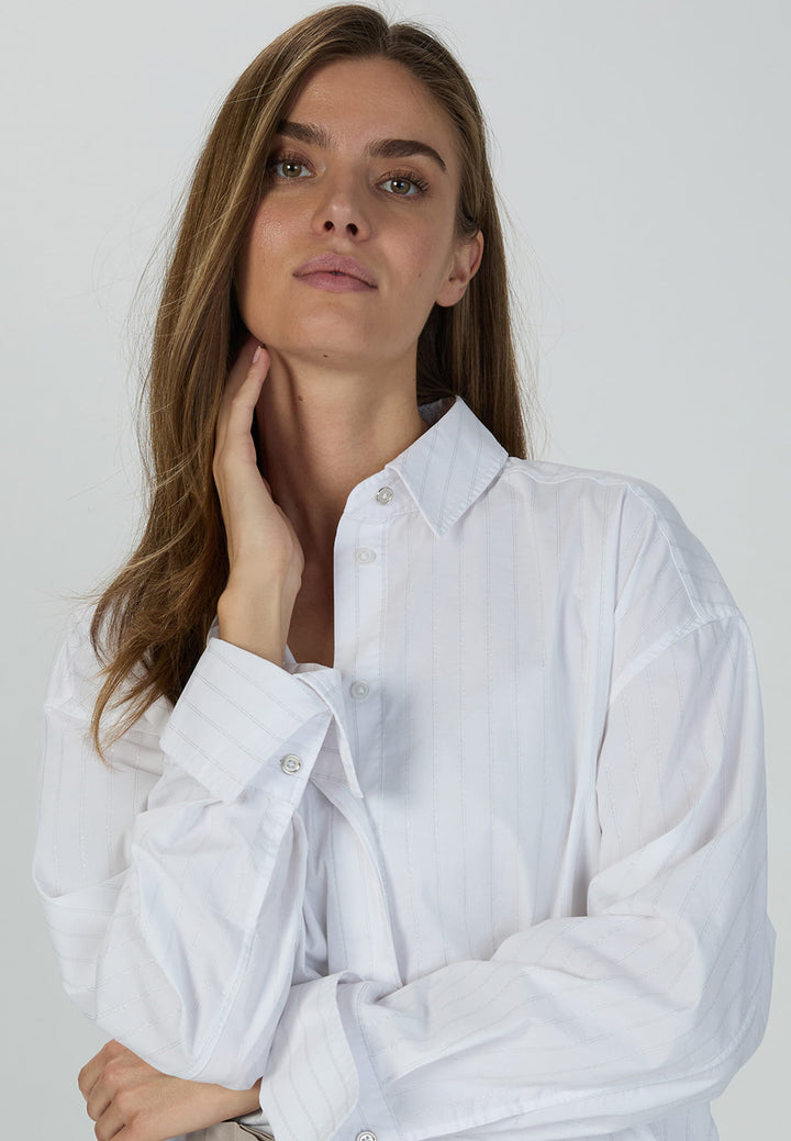 Chemise ample avec rayures argentées