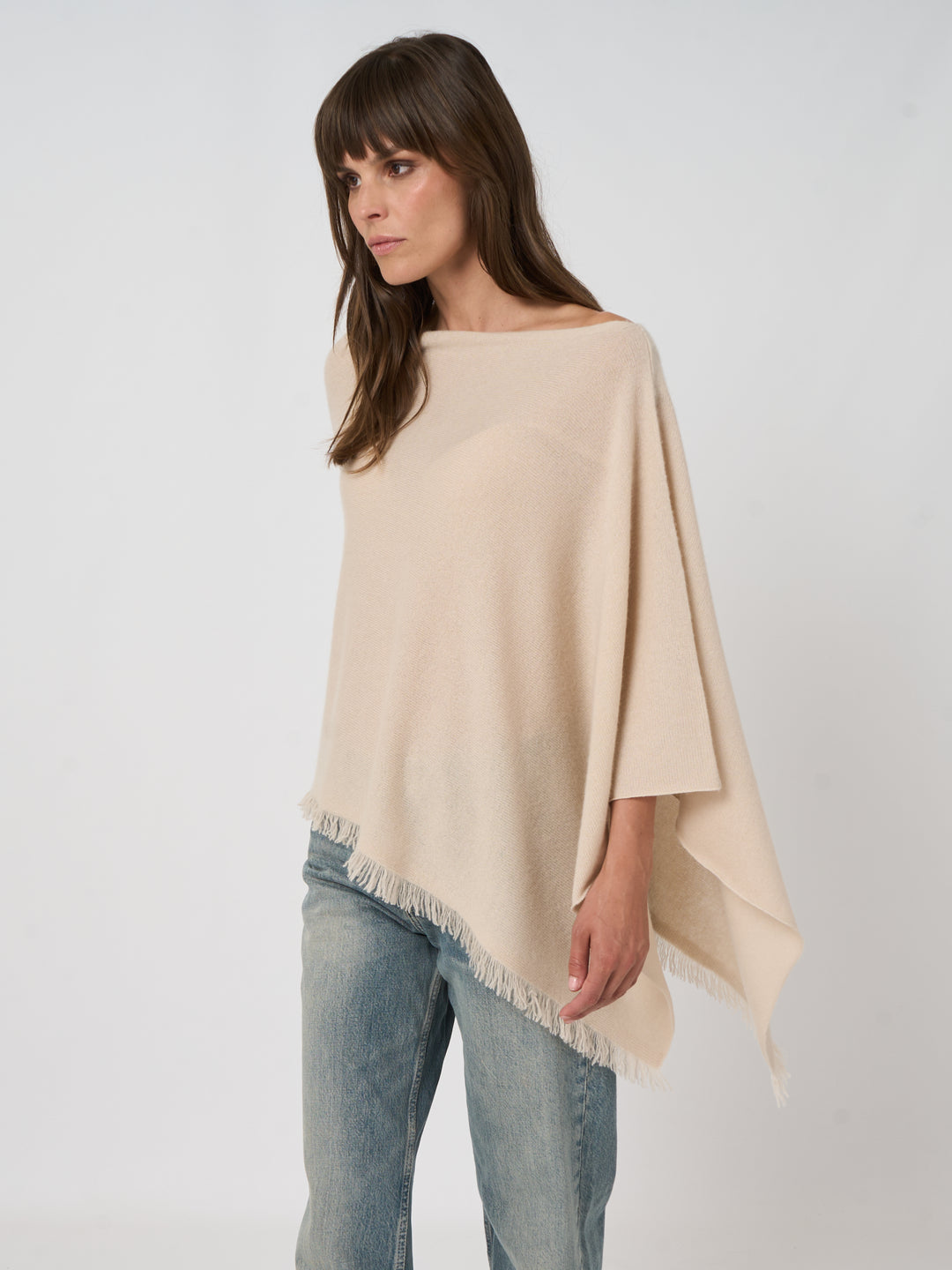 Poncho en cachemire avec franges