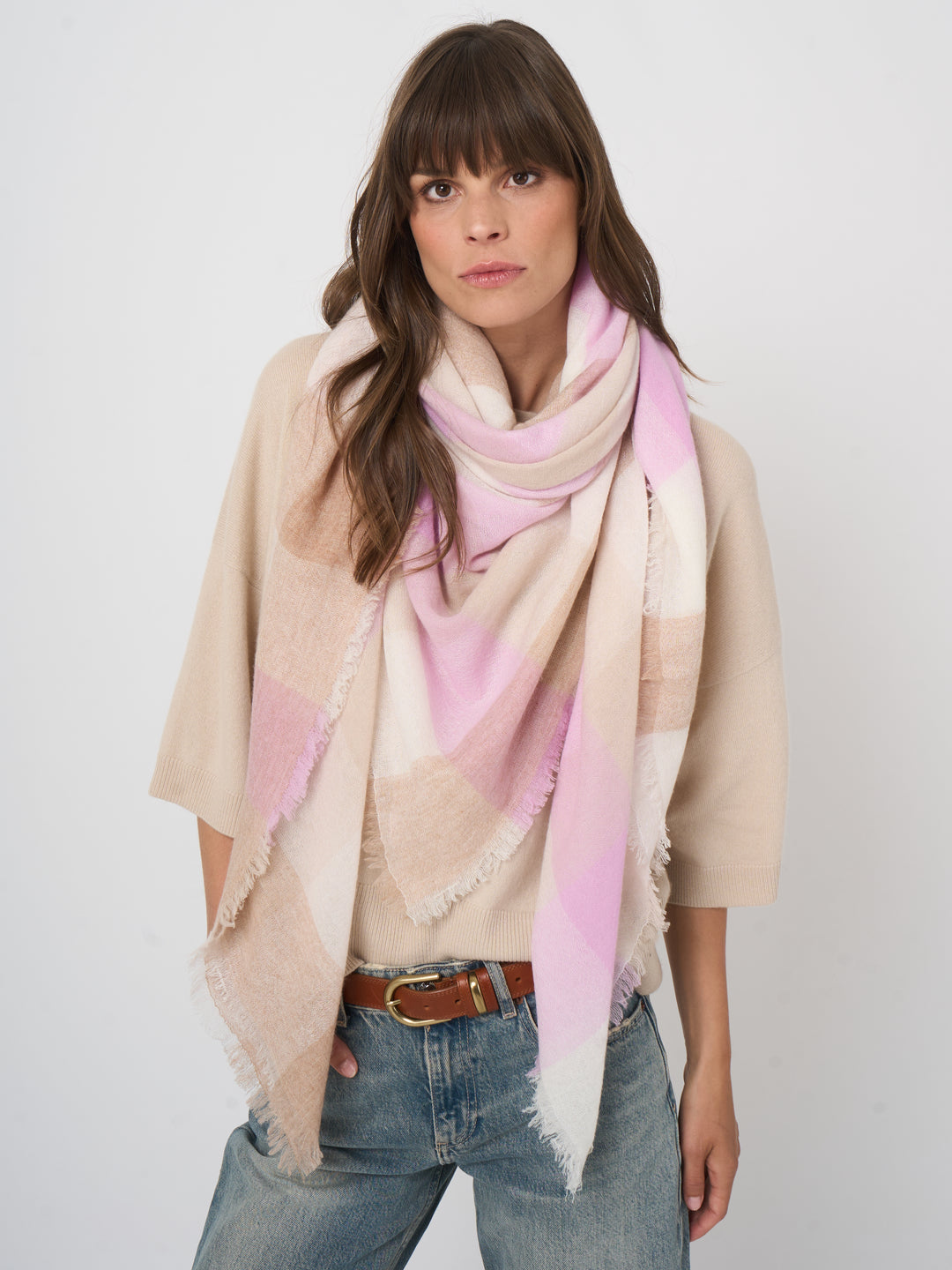 Foulard carrée imprimé arabesque - gris/rose - - 3.50 Foulard carrée imprimé arabesque - gris/rose - - 3.50