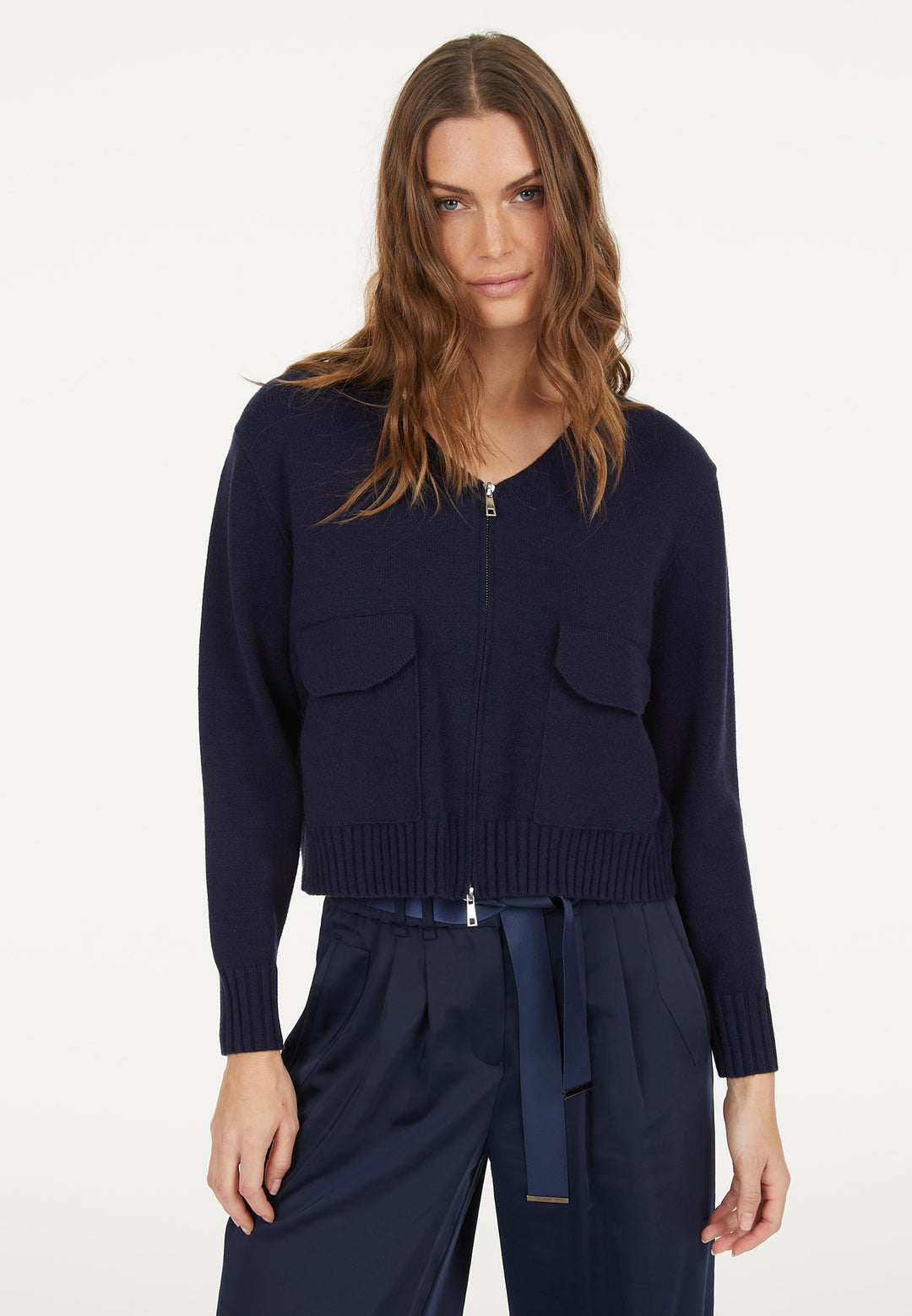 Cardigan zippé avec poches à rabat