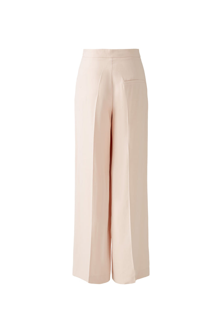 Pantalon fluide avec plis marqués