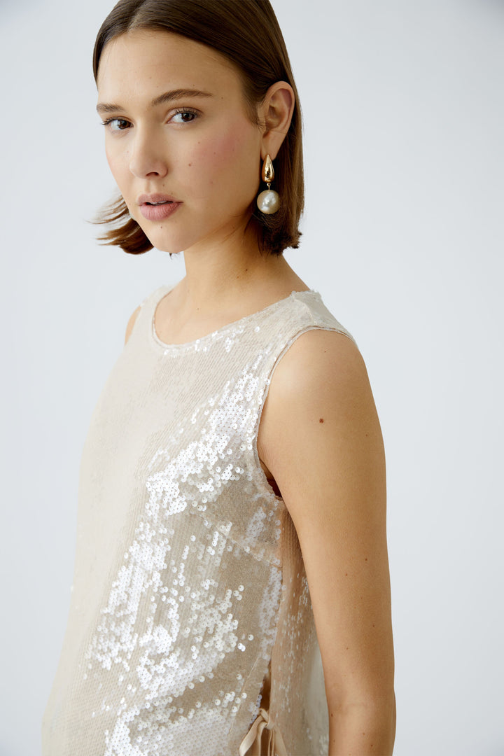 Camisole avec paillettes et fentes latérales