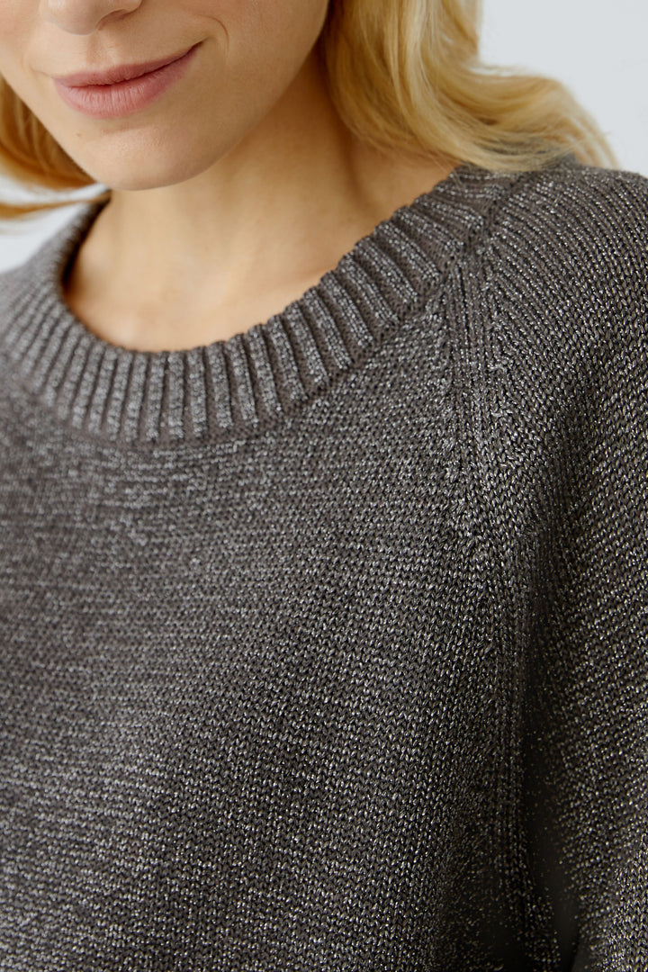 Pull court avec fini métallique