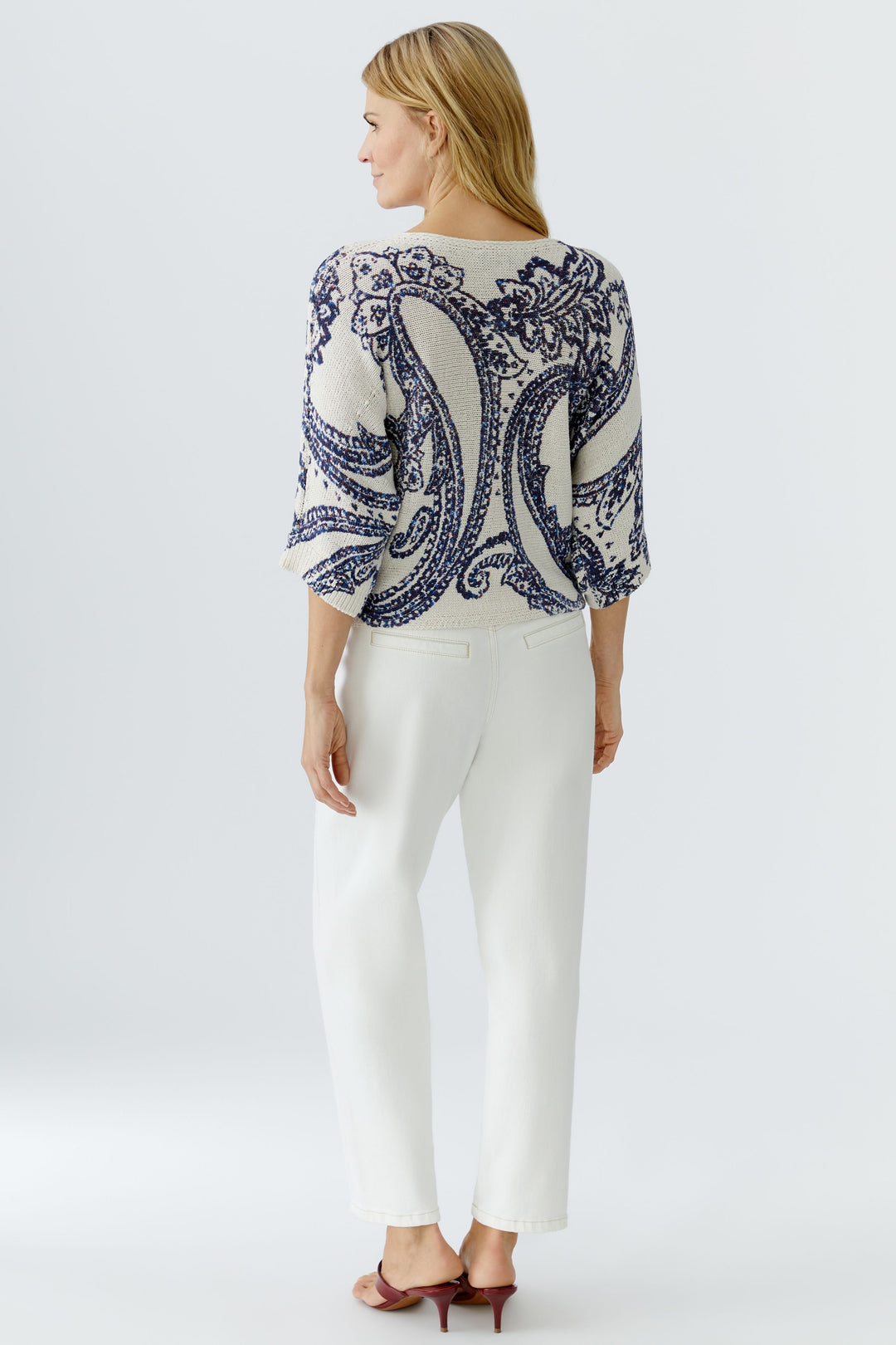 Pull à motif paisley et manches 3/4