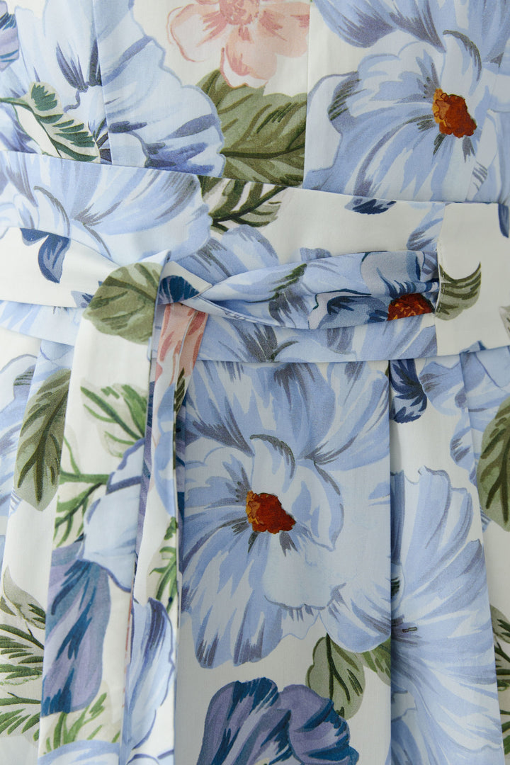Robe midi florale plissée et ceinturée