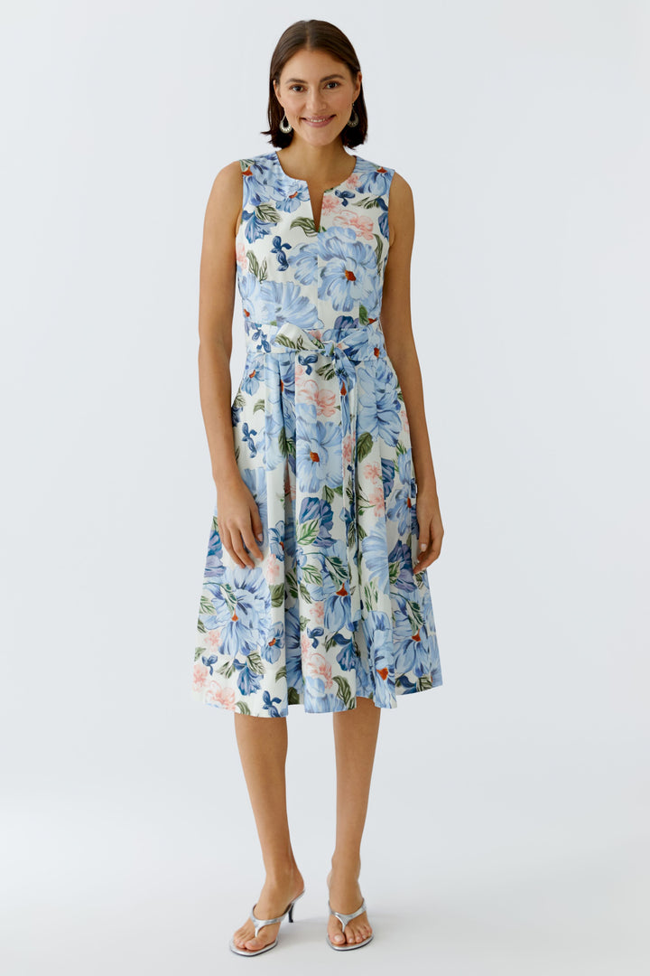 Robe midi florale plissée et ceinturée