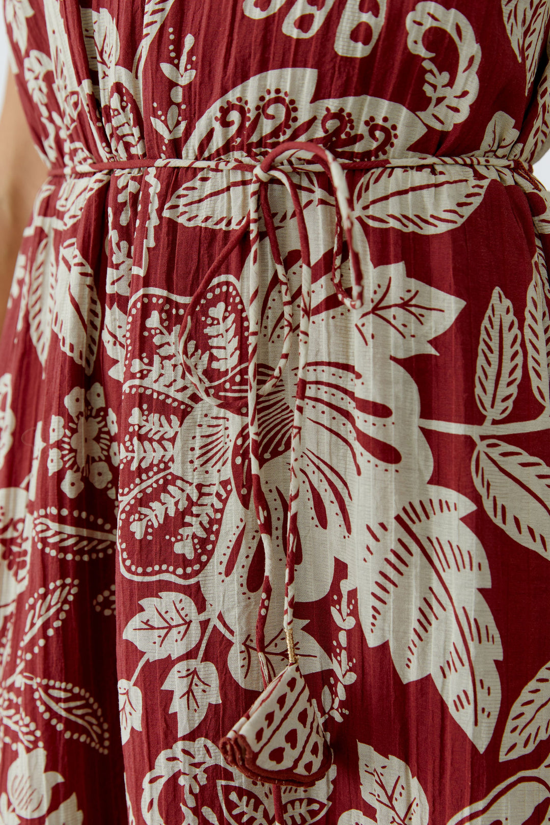 Robe longue bohème à encolure licou