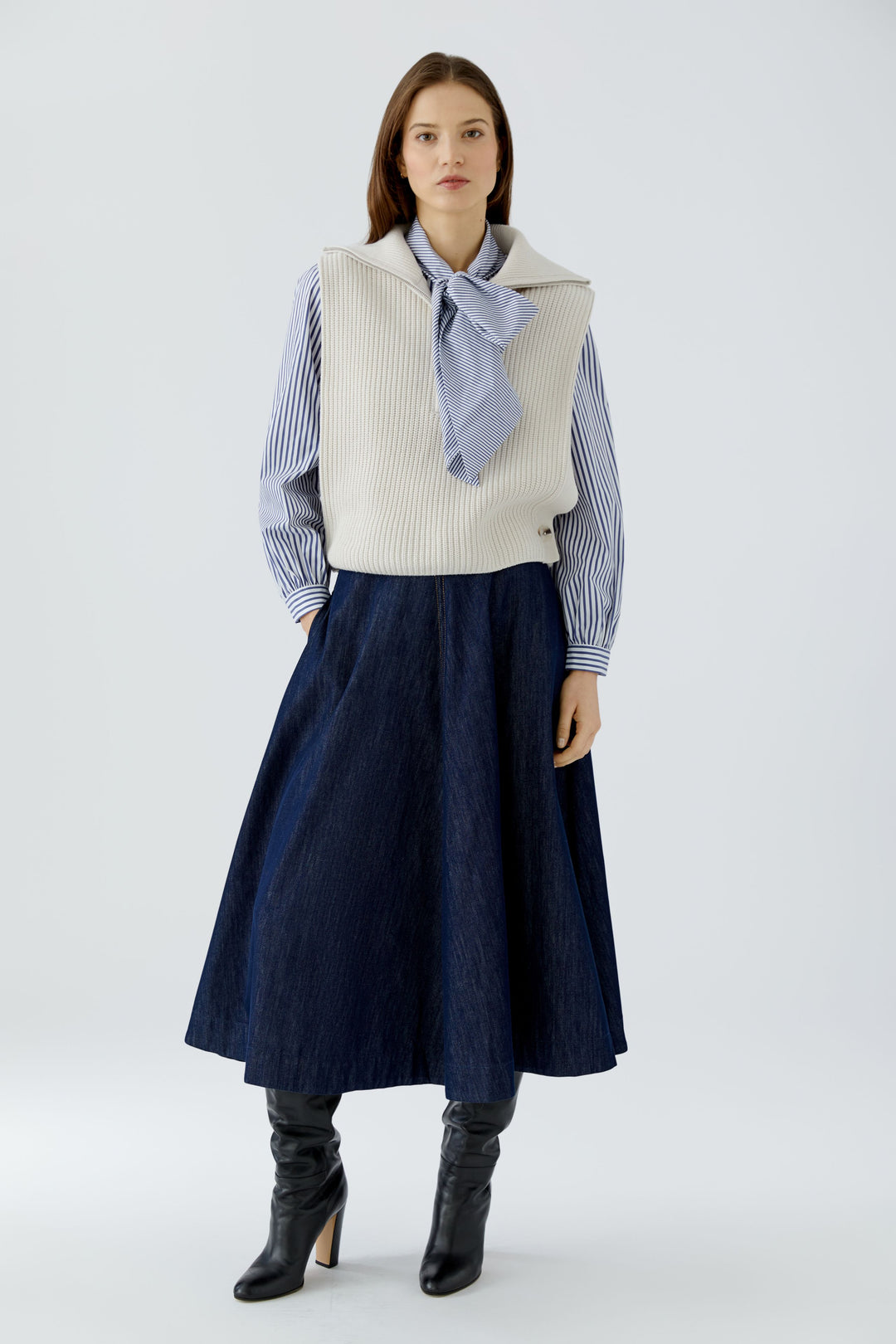 Pull sans manches à col demi-zippé