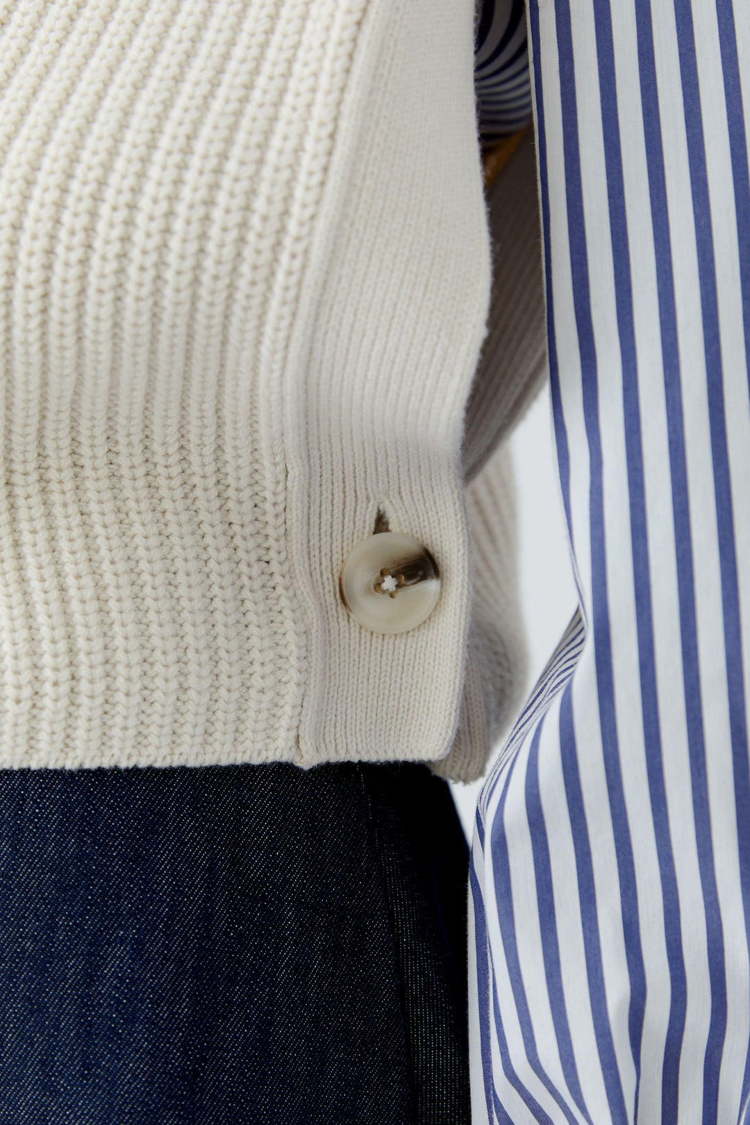 Pull sans manches à col demi-zippé