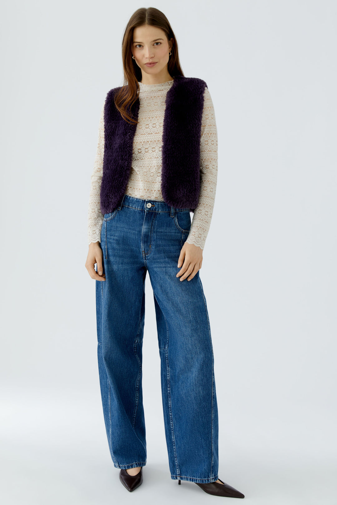 Veste courte sans manches à texture pelucheuse