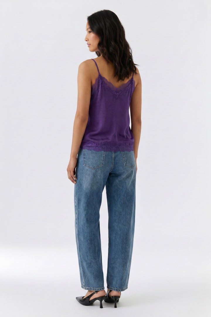 Camisole satinée à dentelle