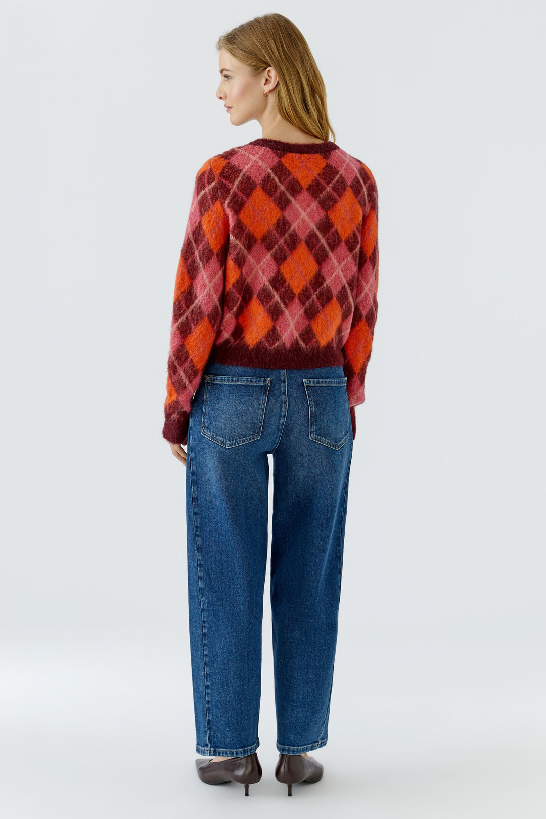 Pull duveteux à motif losangé
