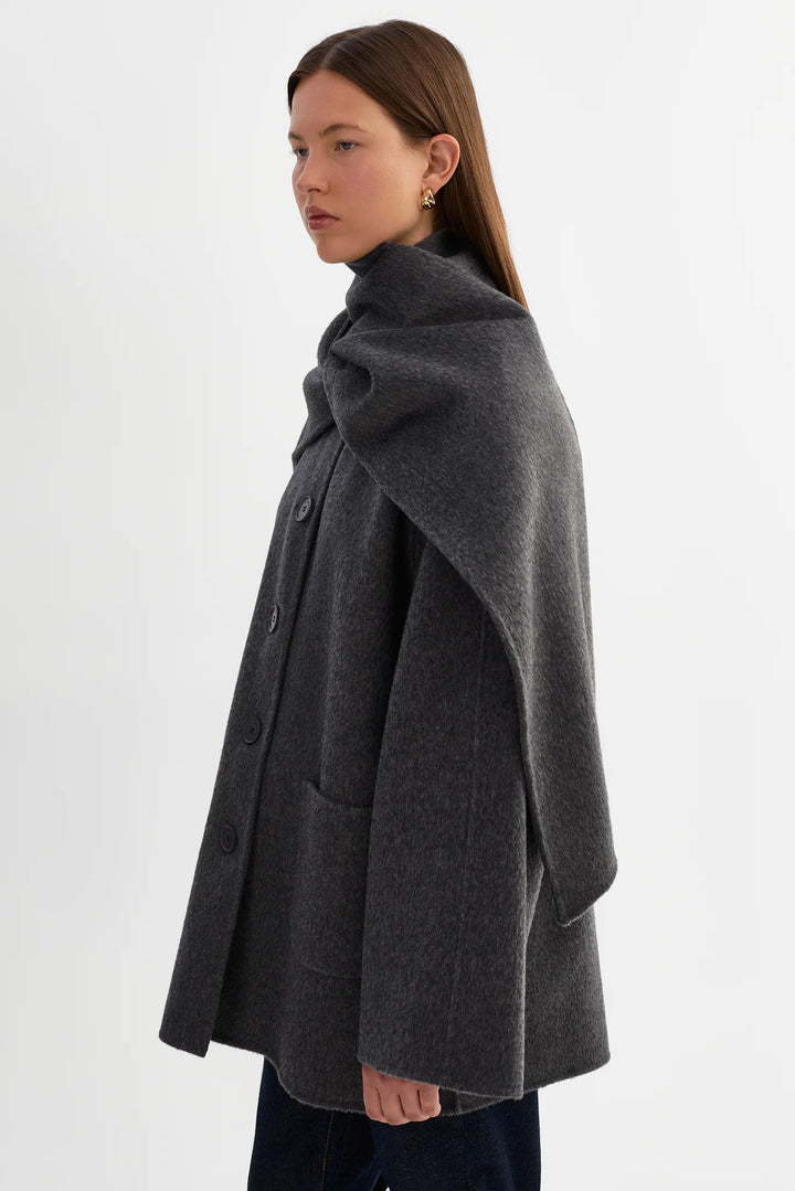 Manteau cape avec foulard intégré Anca