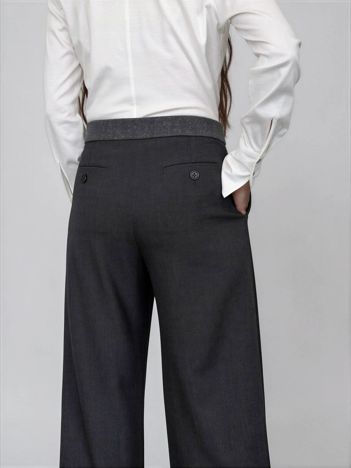 Pantalon tailleur ample à plis Dana